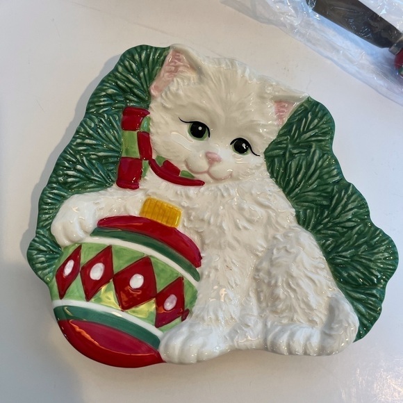 Yuletide Kitten Snack Plate with Spreader - Picture 2 of 8